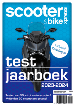 Tijdschrift Scooter&BikeXpress + complete catalogus Test jaarboek 2023 - 2024